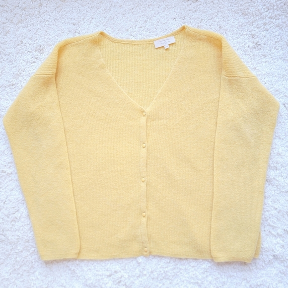 Sezane Sweaters - Sezane Pale Yellow V-Neck Button Cardigan